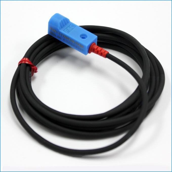 DC 12V-24V, 3 Drähte, horizontaler Detektor-Sensor der Induktanznähe 4mm Metallmit CER .jpg